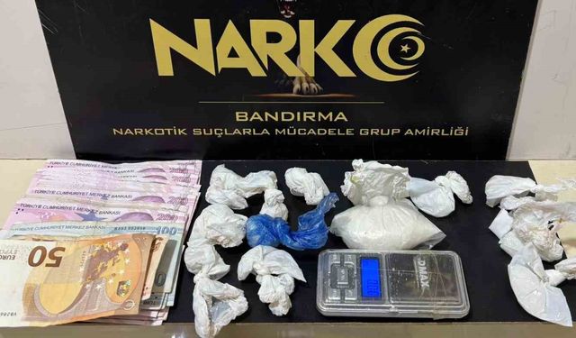 Bandırma’da düzenlenen narkotik operasyonunda zehir tacirlerine darbe