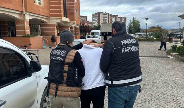 Yatağının altındaki uyuşturucuyla yakalanan sanık tahliye edildi