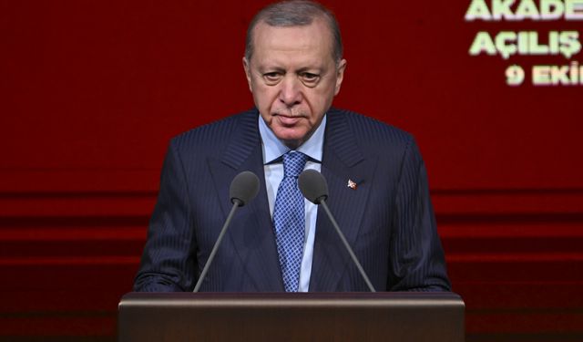 Cumhurbaşkanı Erdoğan: Türkiye'nin uluslararası eğitimde lider ülke olma yürüyüşünü durduramayacaklardır