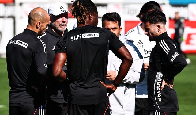 Beşiktaş'ta Rafa Silva takımla çalışmalara başladı