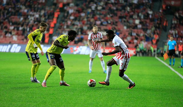 Samsunspor ile Fenerbahçe berabere kaldı