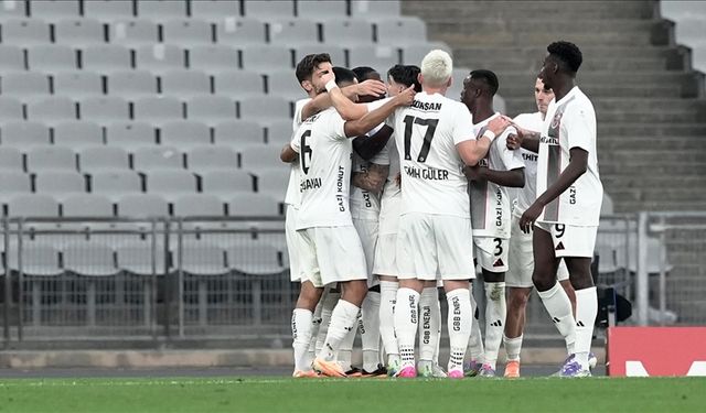 Gaziantep FK, deplasmanda Fatih Karagümrük'ü 2-0 mağlup etti
