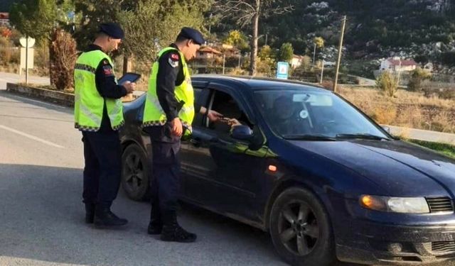 Muğla Jandarması’ndan bir haftada 59 zanlıya gözaltı