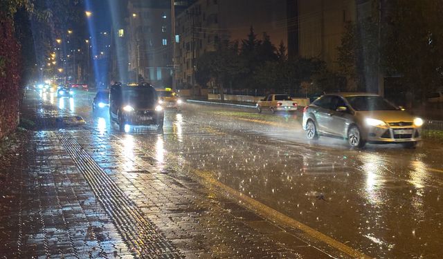 Edirne’de sağanak etkili oldu