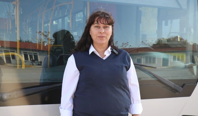 Isparta'da halk otobüsü şoförü, trafikte önünü kesen sürücüden şikayetçi oldu