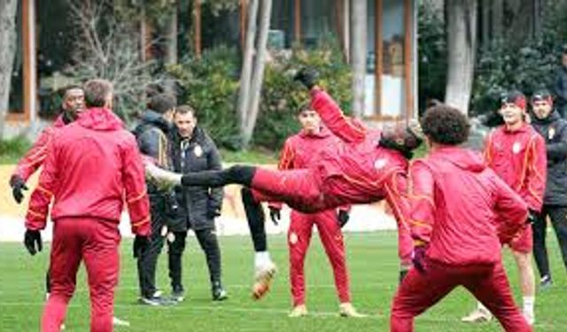 Galatasaray, derbi hazırlıklarına devam etti