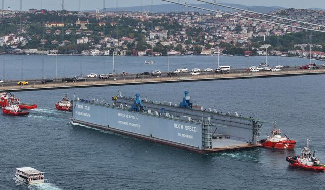 İstanbul Boğazı'ndan 9 ayda yaklaşık 30 bin gemi geçti