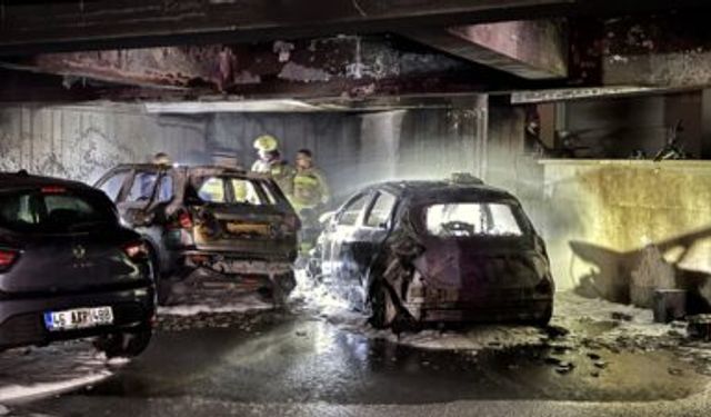 Kahramanmaraş'ta sitenin kapalı otoparkında çıkan araç yangınında 18 kişi dumandan etkilendi