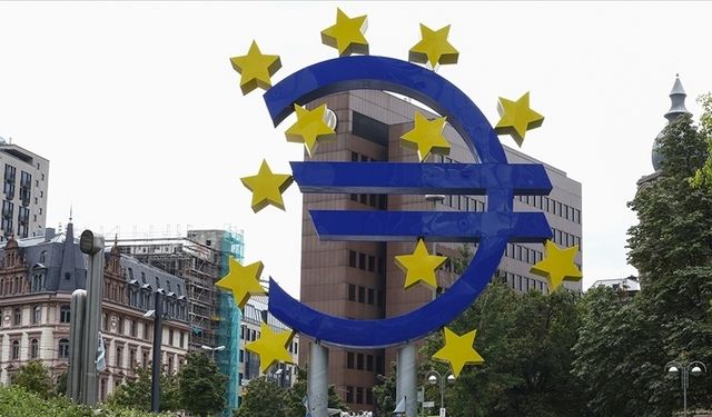 Avro Bölgesi’nde Ekonomik Büyüme Hızlandı: Bileşik PMI 29 Ayın Zirvesinde