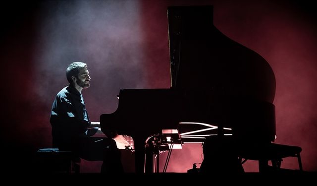 Piyanist Evgeny Grinko Türkiye turnesiyle yeniden hayranlarıyla buluşuyor