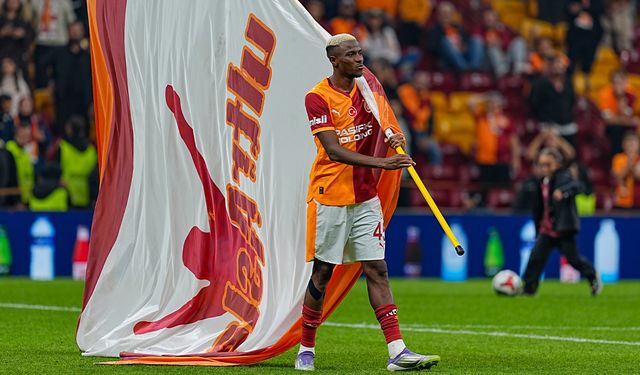 Victor Osimhen: “Galatasaray’da her şeyin üstesinden gelmeye hazırım”