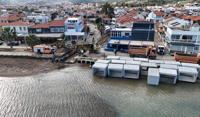 Foça'da sel ve taşkın felaketine gecikmeli tedbir