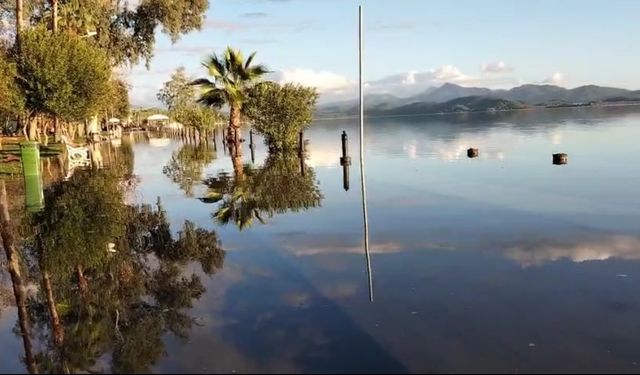 Nam Nam ve Yuvarlak Çayı’nın taşıdığı sular Köyceğiz Gölü’nü taşırdı