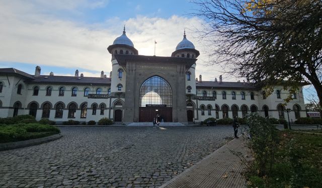 Trakya Üniversitesi'nin tarihi tren garına ücretli giriş kararı yargıdan döndü