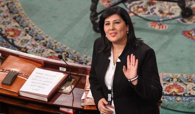 Tunus’ta Özgür Anayasa Partisi lideri Abir Musi’ye 12 yıl hapis cezası verildi