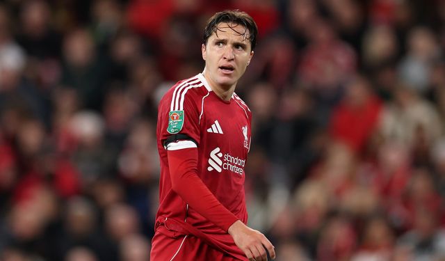 Liverpool'da Slot'tan Gakpo ve Chiesa bilgilendirmesi