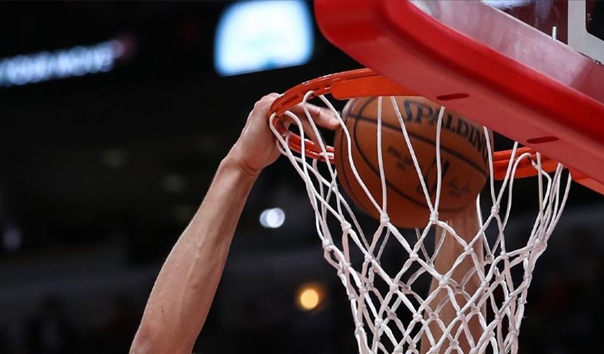 NBA'de Luka Doncic 60 sayılık "triple-double" ile tarihe geçti