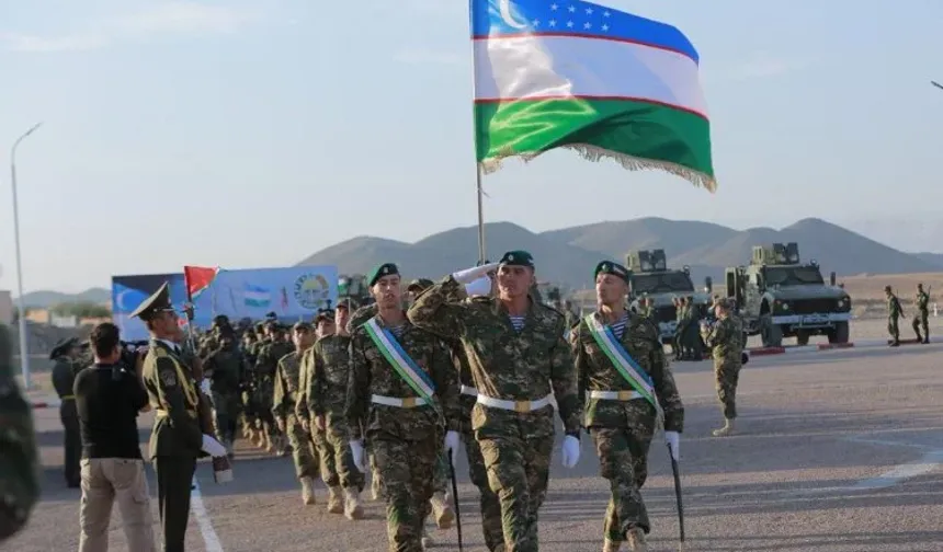 Özbekistan'dan zorunlu askerlik bildirisi