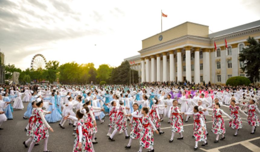 Kırgızistan'ın başkenti Bişkek'in kuruluşu: Bişkek Şehir Günü kutlandı
