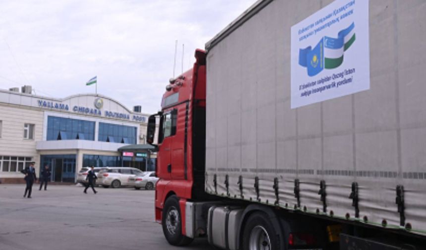 Özbekistan, sel felaketi nedeniyle Kazakistan'a insani yardım gönderdi