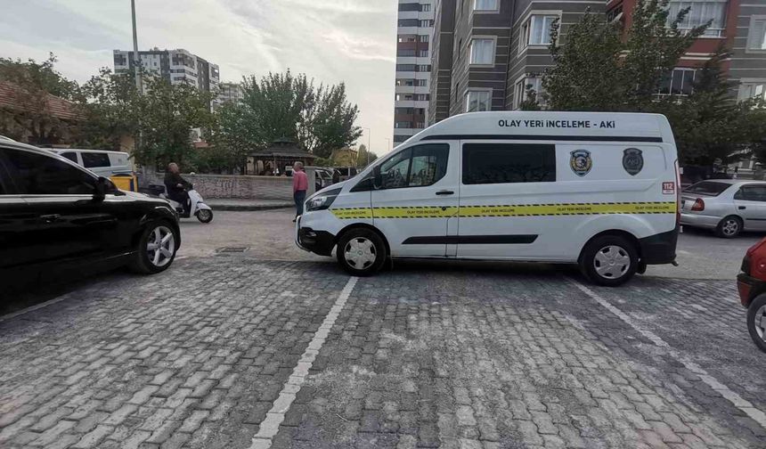 8. kattan düşen şahıs hayatını kaybetti