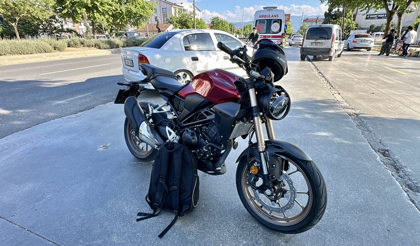 Düzce'de motosikletin yayalara çarptığı kazada 1 kişi öldü, 2 kişi yaralandı