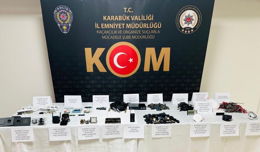 Karabük'te internetten sattığı yasa dışı "casus kameralara" erişim sağlayan zanlı tutuklandı
