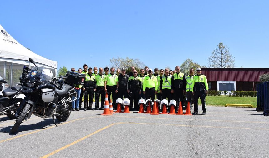 Samsun Emniyet Müdürü Arıbaş'tan motosikletli şahin kursuna denetim