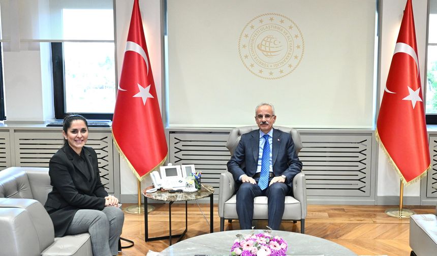 Bakan Uraloğlu, AK Parti Genel Başkan Yardımcısı Sevilay Tuncer'i ağırladı