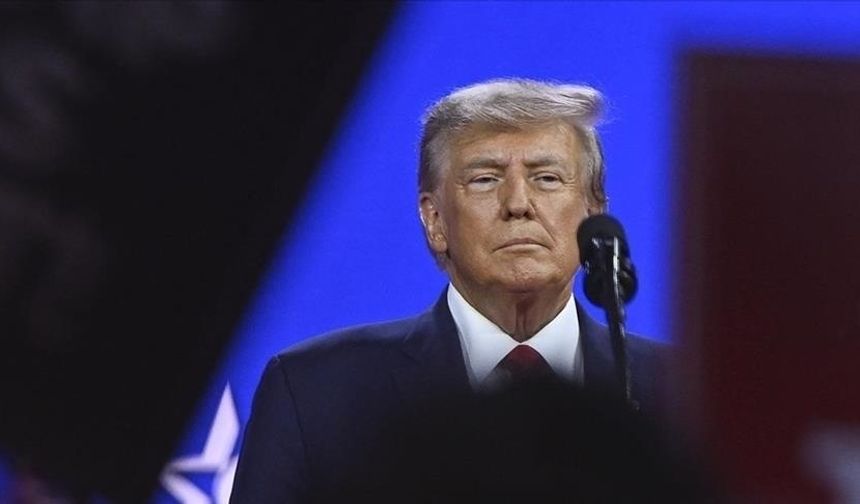 Trump yönetiminin istihbarat kurumlarındaki binlerce çalışanı işten çıkarmayı planladığı iddia edildi