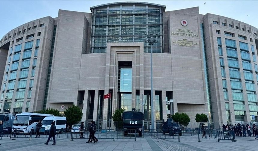 İBB'ye yönelik yolsuzluk soruşturmasında İmamoğlu'nun kayıp cep telefonu ele geçirildi
