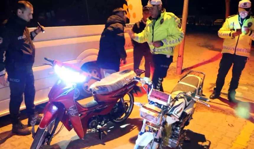 Aksaray’da Abartı Egzozlu Motosiklet Sürücüsüne Ceza Yağdı