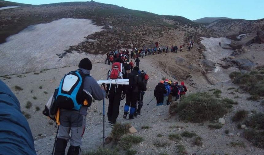 Malazgirt Zaferi’nin 954. yılı için Süphan Dağı’na tırmanış gerçekleştirilecek