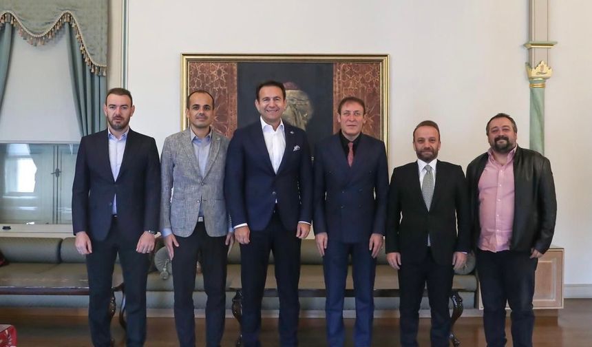 MHP’li Macit Okçular Vakfı’nı ziyaret etti