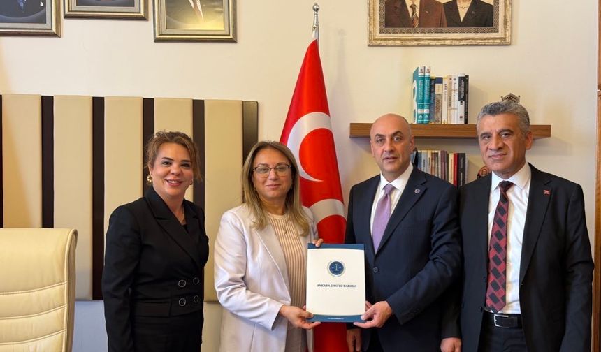 MHP'li Kılıç, Ankara 2 No’lu Barosu Heyetini TBMM’de Kabul Etti