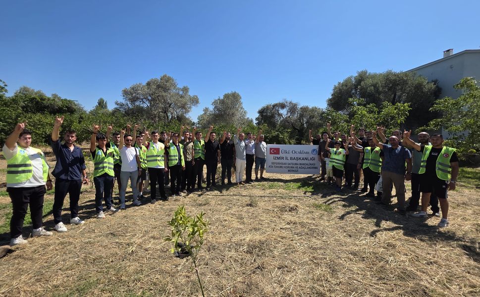 İzmir Ülkü Ocaklarından Anlamlı Proje: Satsuma Mandalinası Ata Tohumu Koruma ve Ağaçlandırma Merkezi Kuruldu