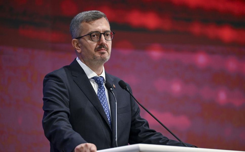 İletişim Başkanı Duran'dan Özgür Özel’in Cumhurbaşkanı Erdoğan'a Yönelik Sözlerine Tepki